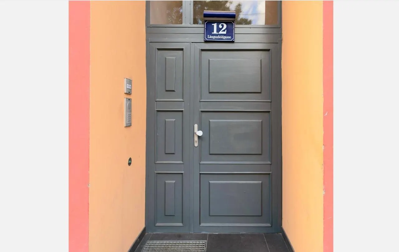 Stadt Naehe L Lf18 Vienna Austria